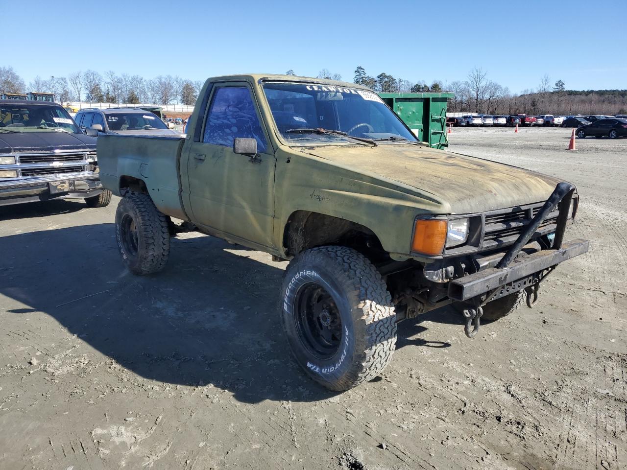 Lot #3056380405 1988 TOYOTA PICKUP RN6