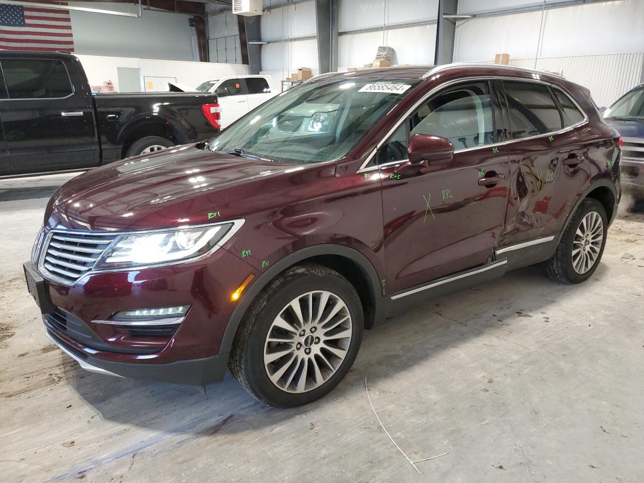 5LMCJ3D96HUL71049 LINCOLN MKC RESERV 2017