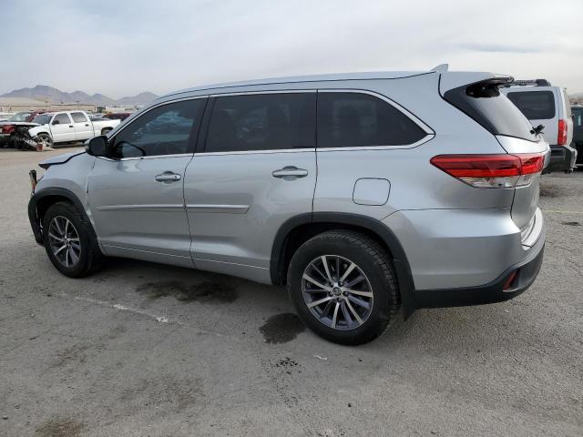 2018 TOYOTA HIGHLANDER 5TDJZRFHXJS529725