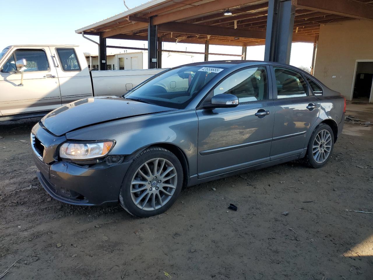  Salvage Volvo S40