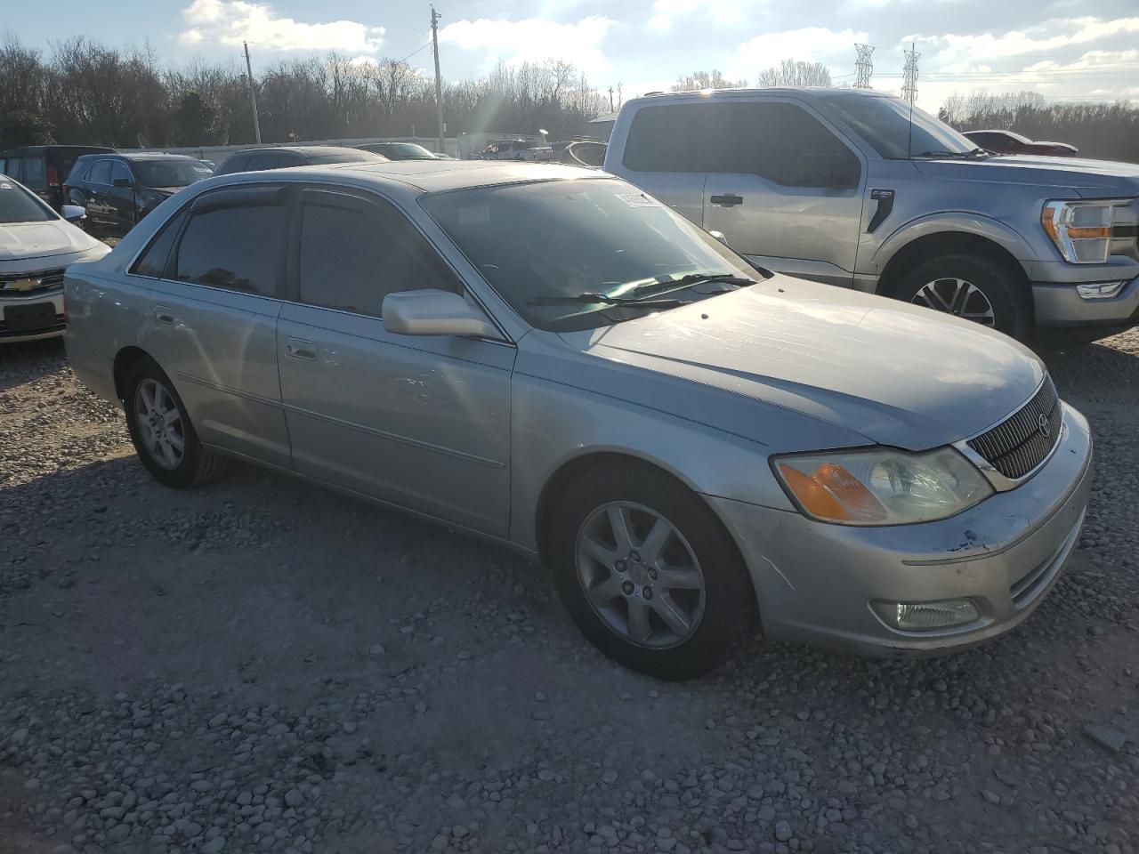 Lot #3050298884 2001 TOYOTA AVALON XL