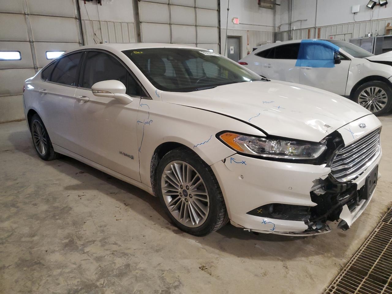 FORD FUSION SE HYBRID