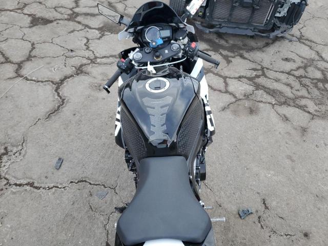 2019 SUZUKI GSX-R600 JS1GN7FAXK7101284