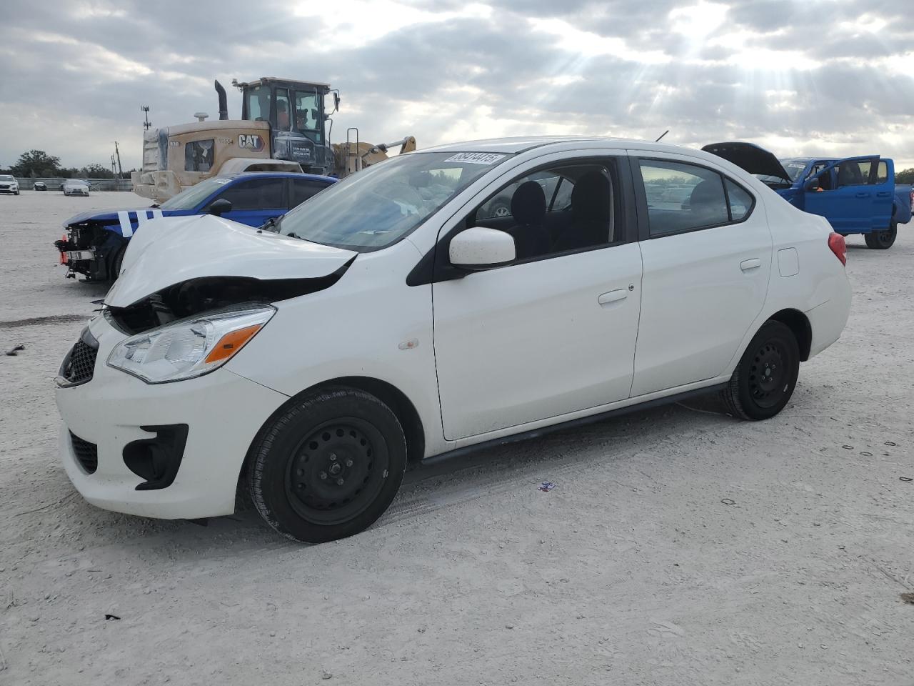  Salvage Mitsubishi Mirage