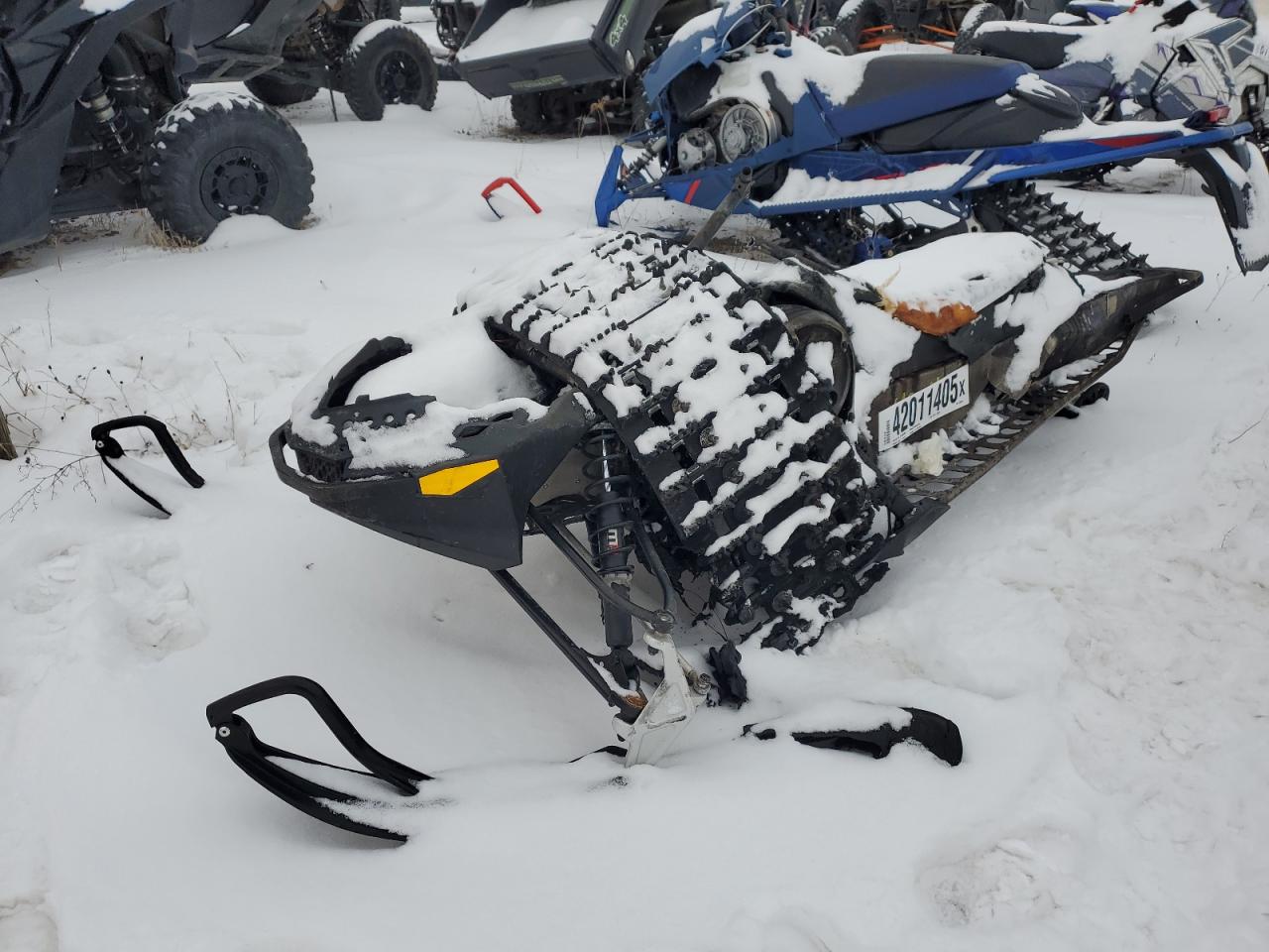 Lot #3115914475 2016 SKI DOO SNOWBMOBIL
