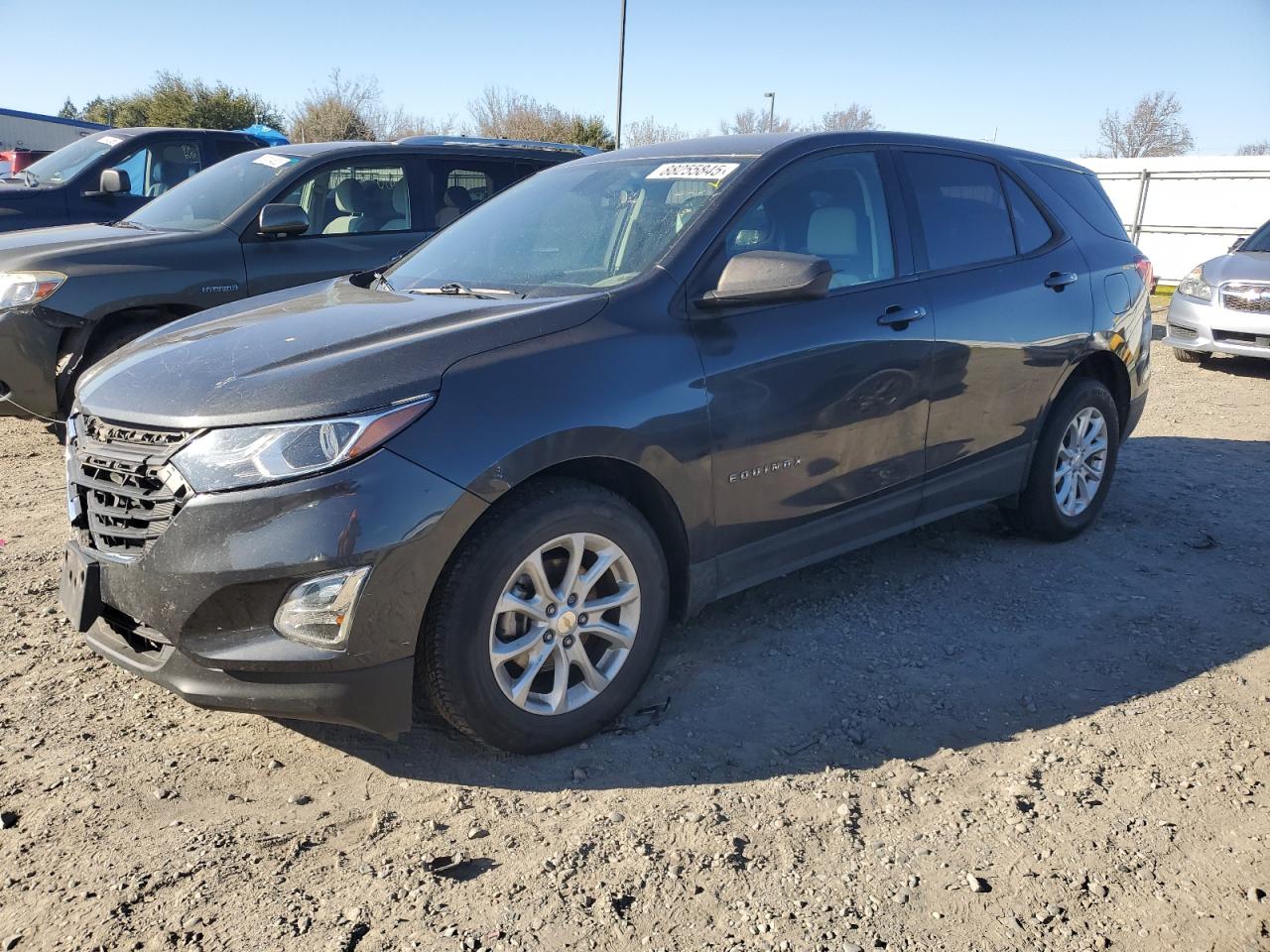2GNAXHEV6J6332415 CHEVROLET EQUINOX LS 2018
