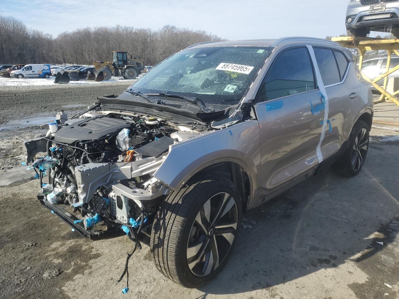 VOLVO XC40 PLUS