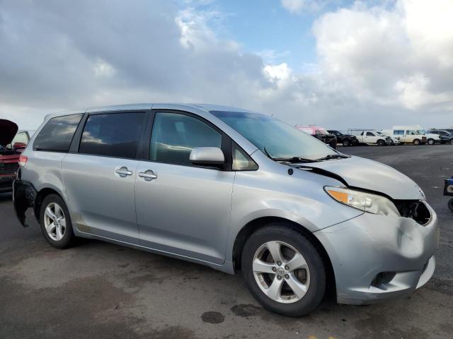2011 TOYOTA SIENNA LE - 5TDKK3DC8BS089549
