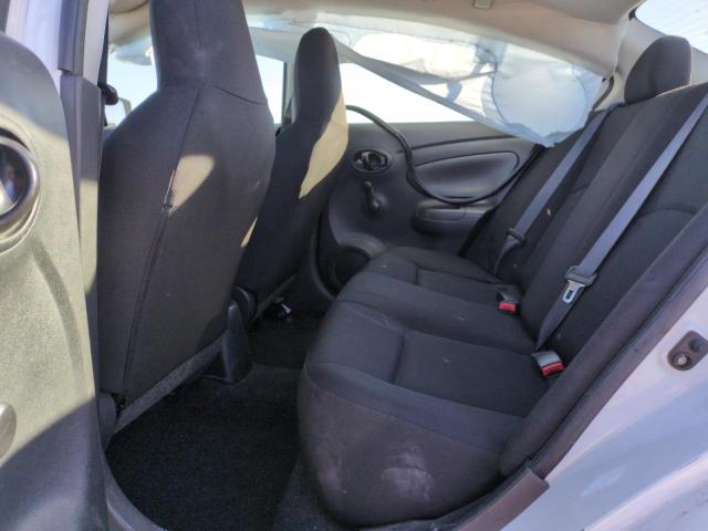 2016 NISSAN VERSA S 3N1CN7AP7GL842174
