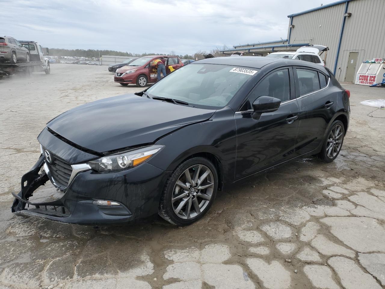MAZDA 3 TOURING