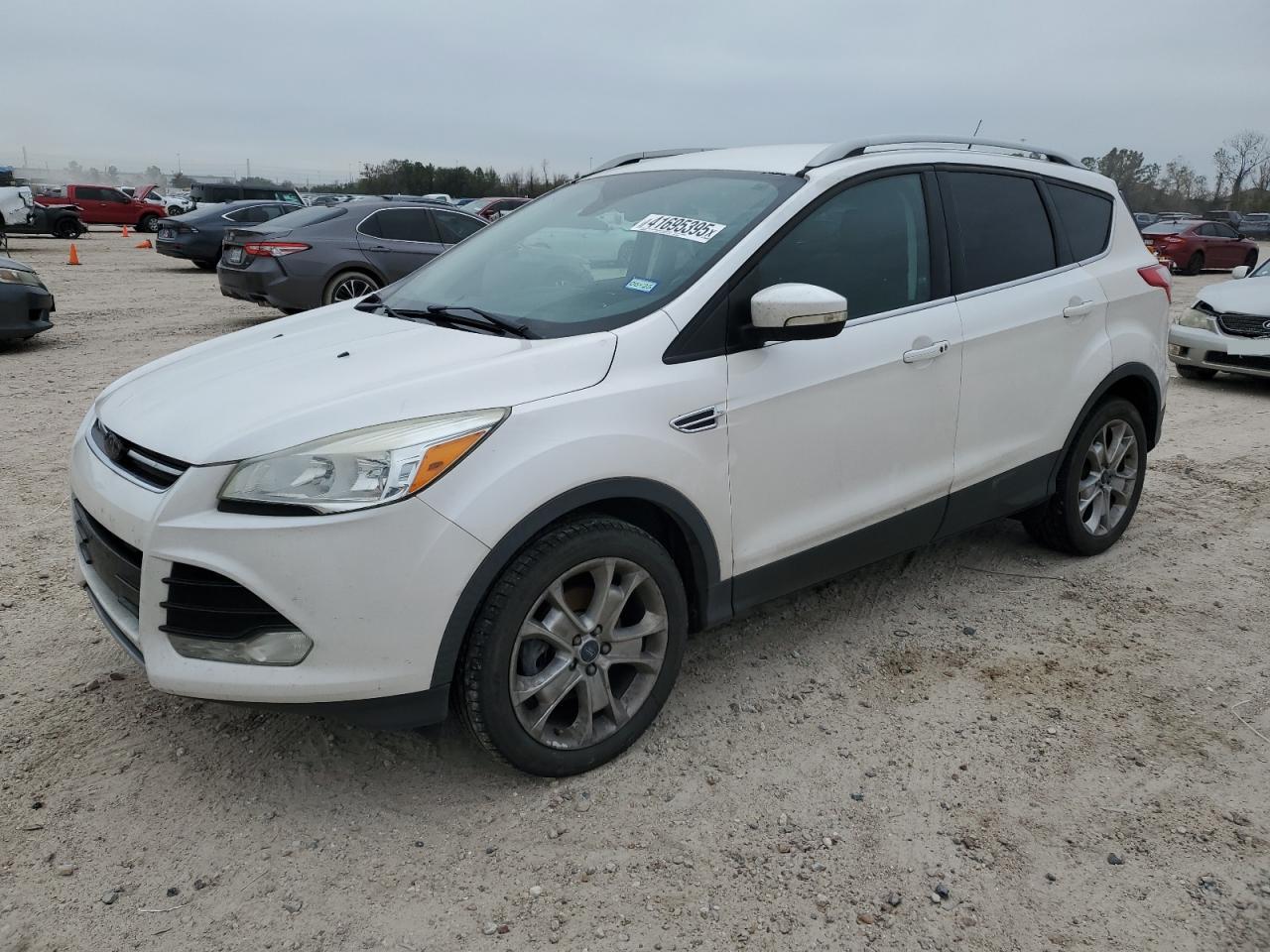  Salvage Ford Escape