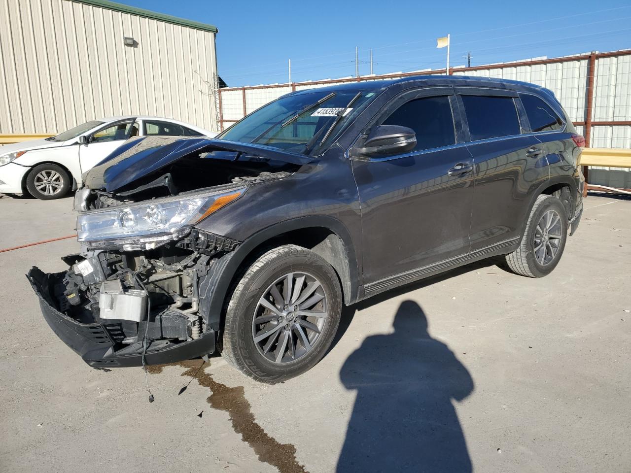 TOYOTA HIGHLANDER SE