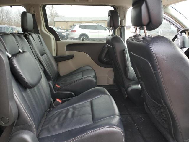 2015 CHRYSLER TOWN & COU - 2C4RC1BG9FR521649
