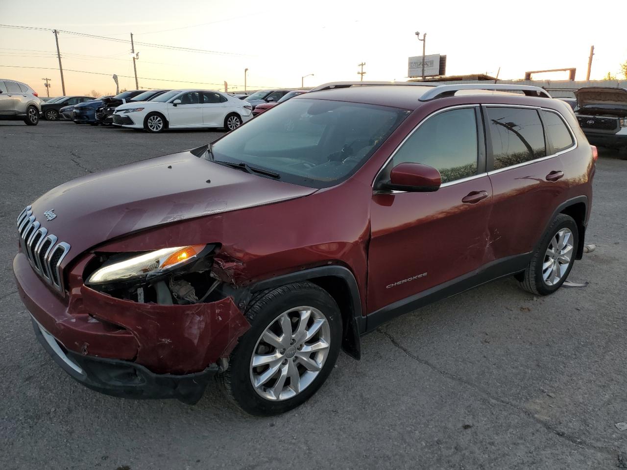  Salvage Jeep Grand Cherokee