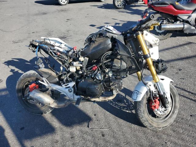 HONDA GROM 2018 white  gas MLHJC7515J5008070 photo #1