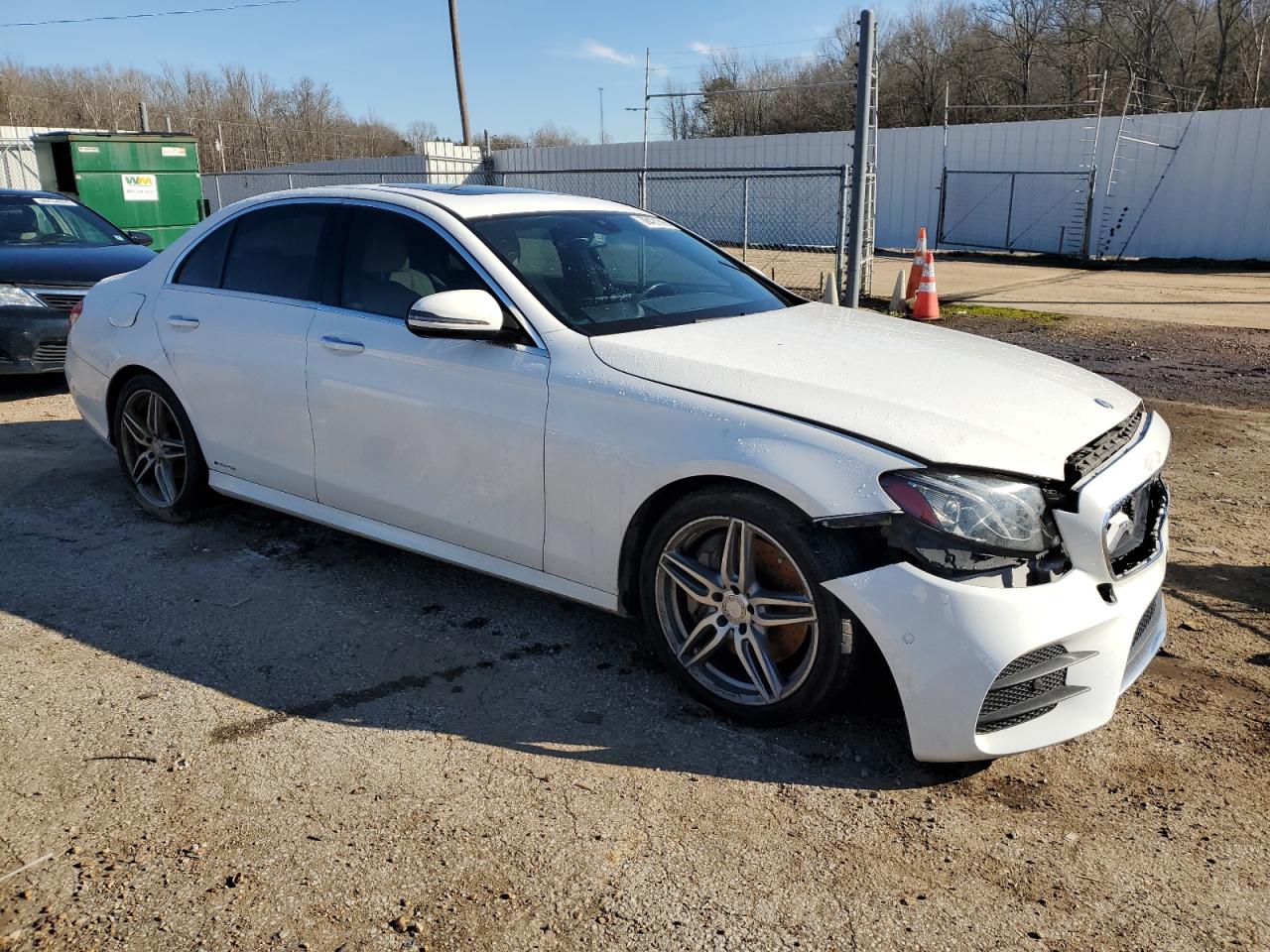 MERCEDES-BENZ E-CLASS 300 4MATIC