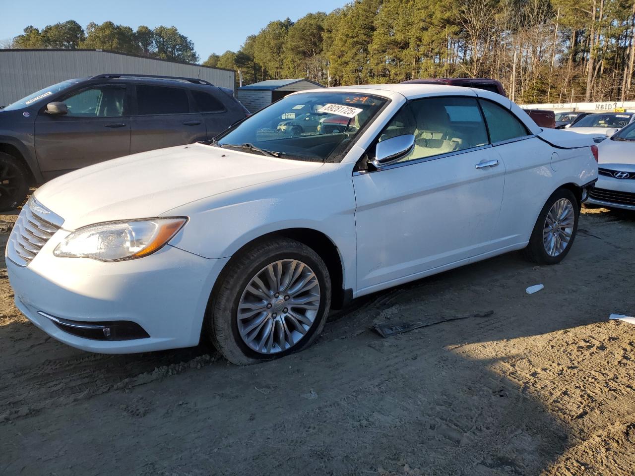  Salvage Chrysler 200