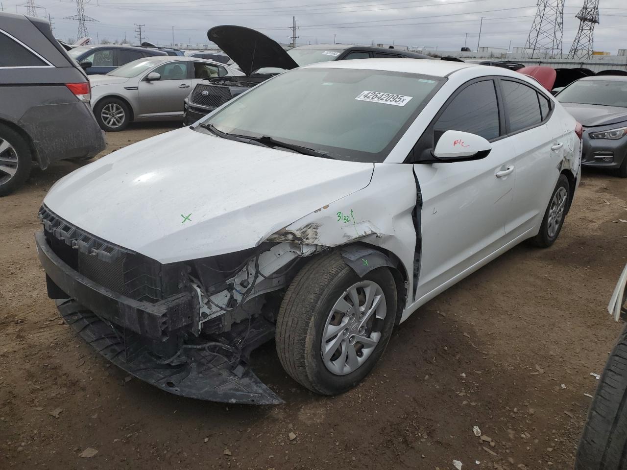 HYUNDAI ELANTRA SE