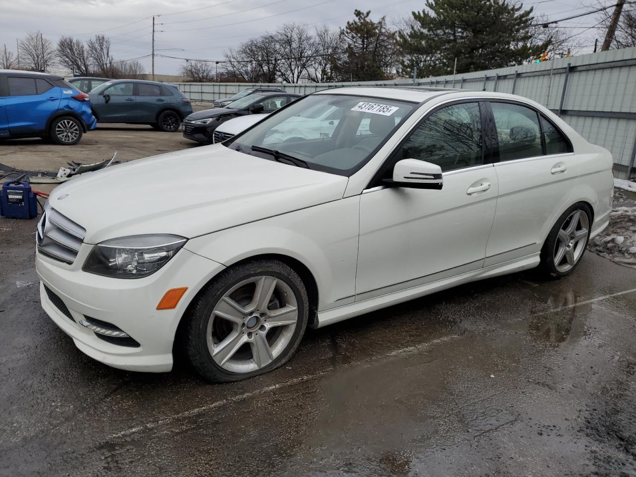  Salvage Mercedes-Benz C-Class