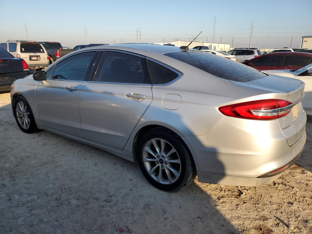 Lot #3048337726 2017 FORD FUSION SE