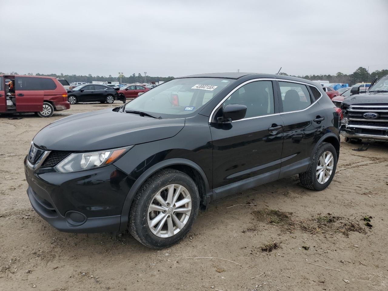  Salvage Nissan Rogue