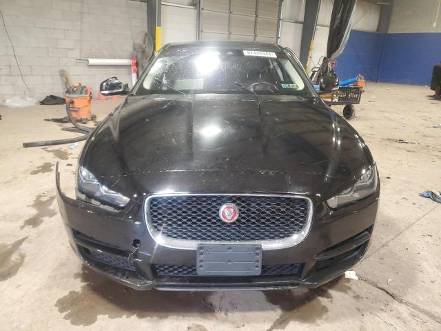 2017 JAGUAR XE SAJAR4BG6HA947076
