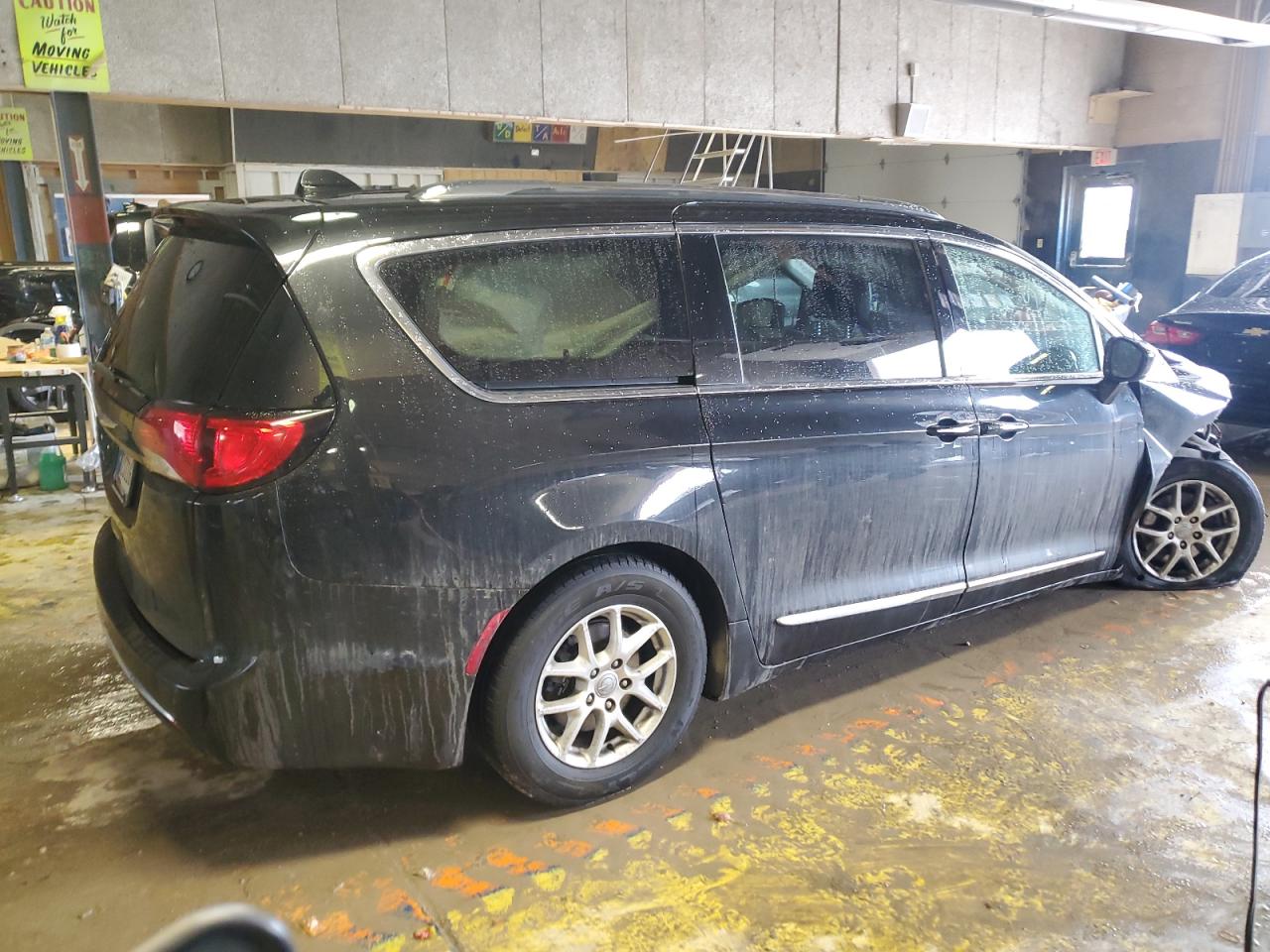 CHRYSLER PACIFICA TOURING L