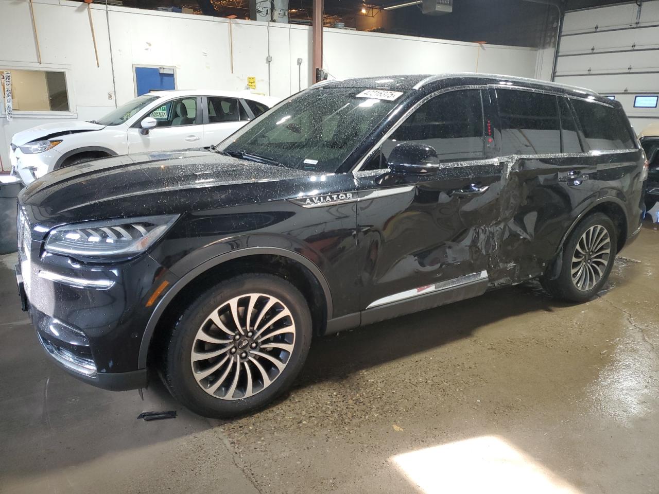 5LM5J7XC1NGL11679 LINCOLN AVIATOR RE 2022