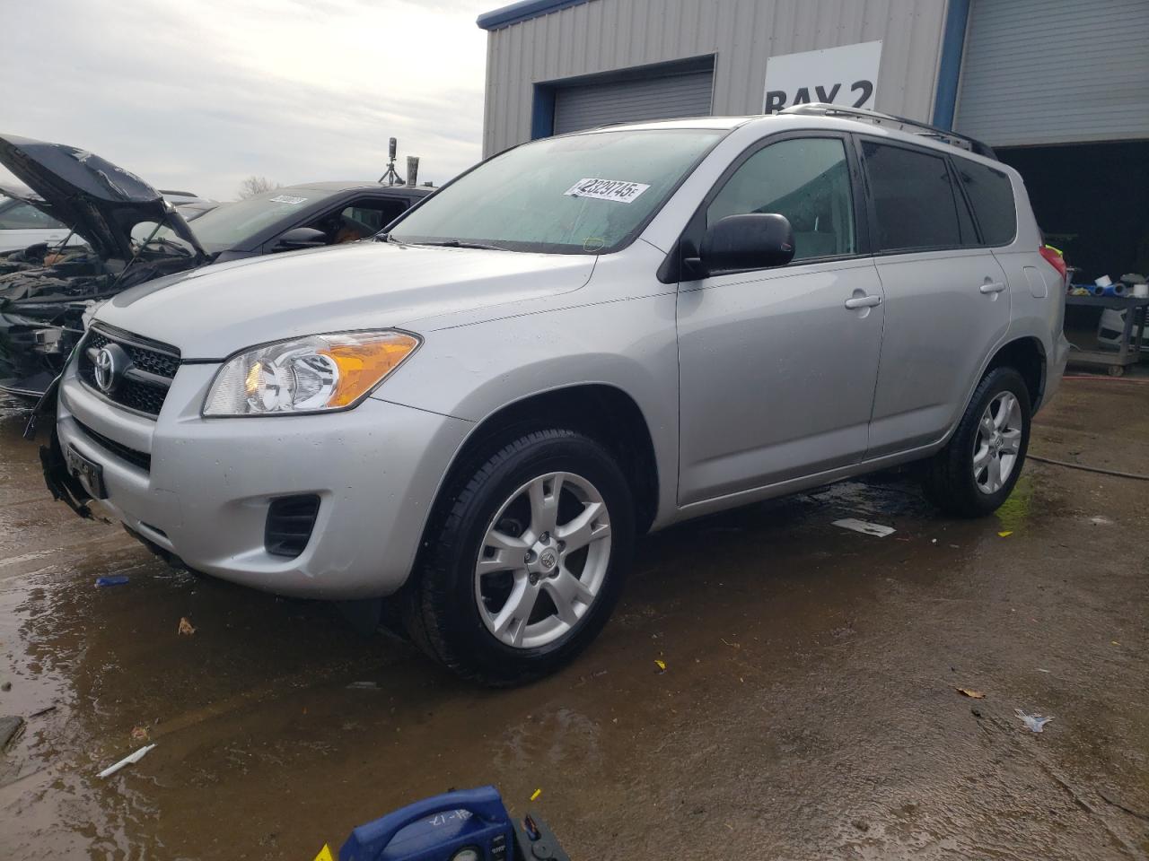  Salvage Toyota RAV4