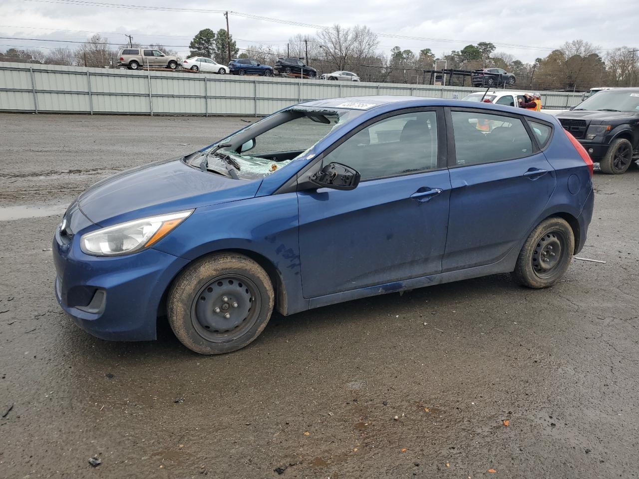  Salvage Hyundai ACCENT