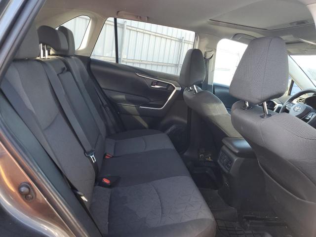 2022 TOYOTA RAV4 XLE 2T3P1RFV0NC281384