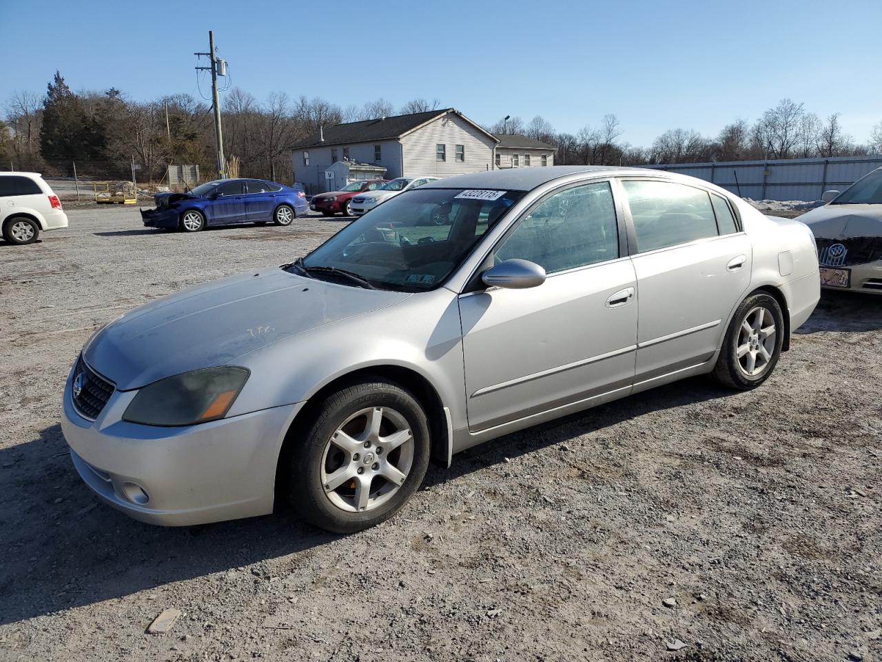  Salvage Nissan Altima