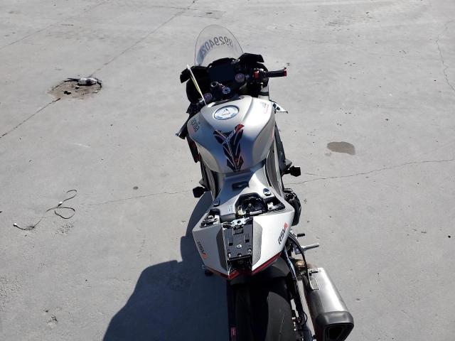 2022 APRILIA RSV4 1100 ZD4KYUA05NS000423