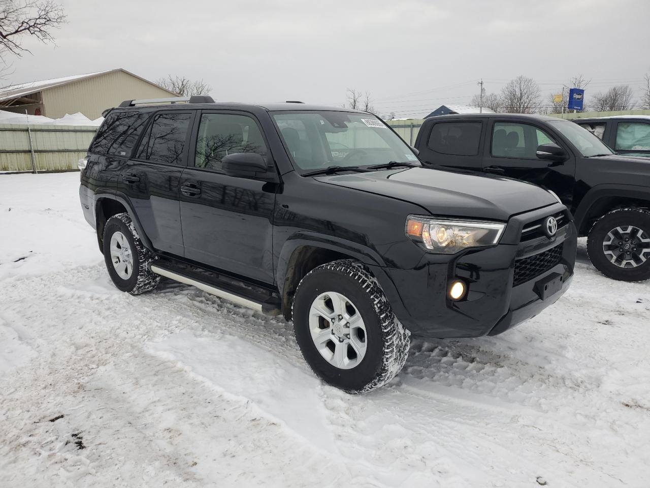 Lot #3055103968 2020 TOYOTA 4RUNNER SR