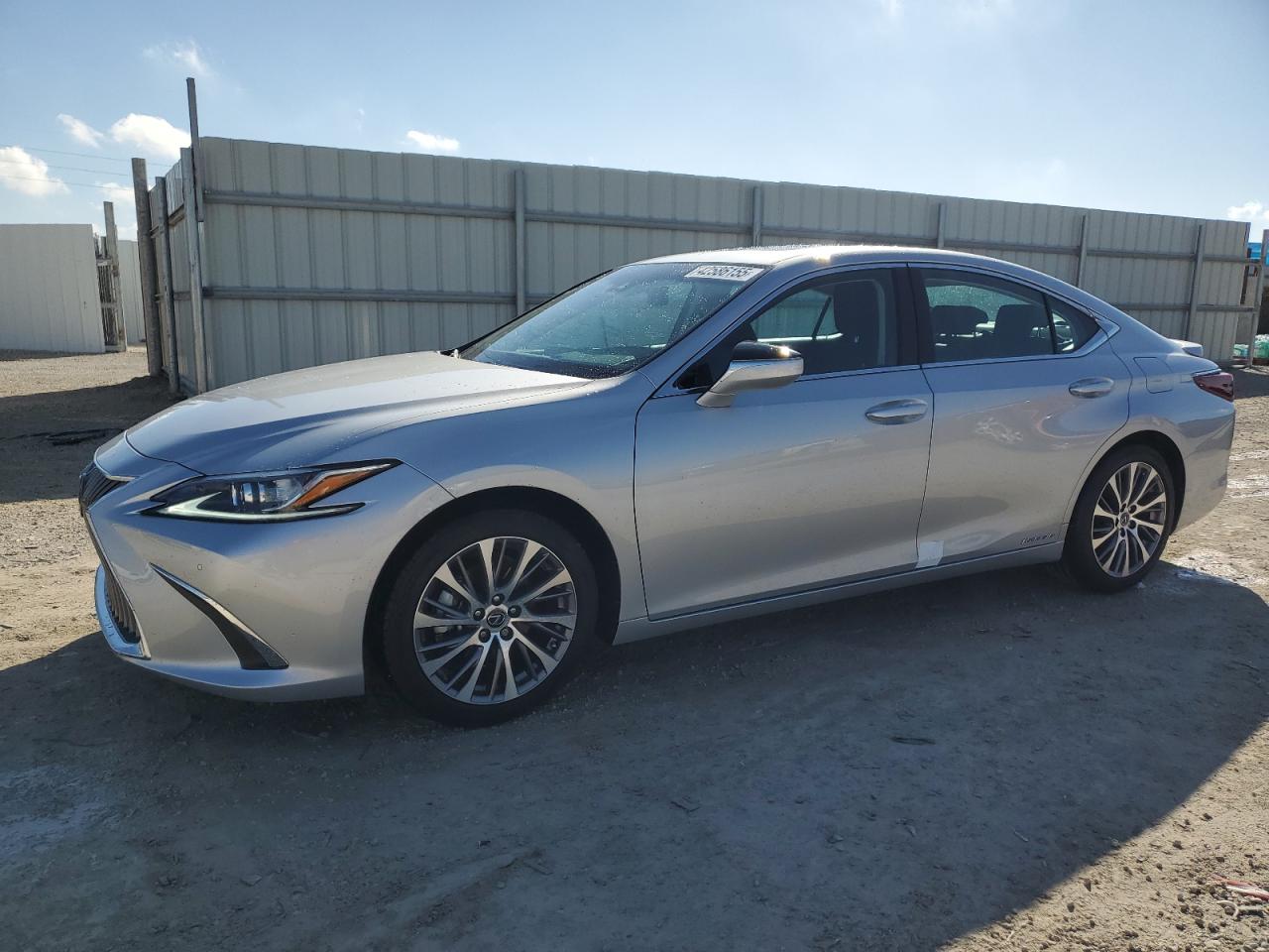 58ADA1C16MU006042 LEXUS ES 300H 2021