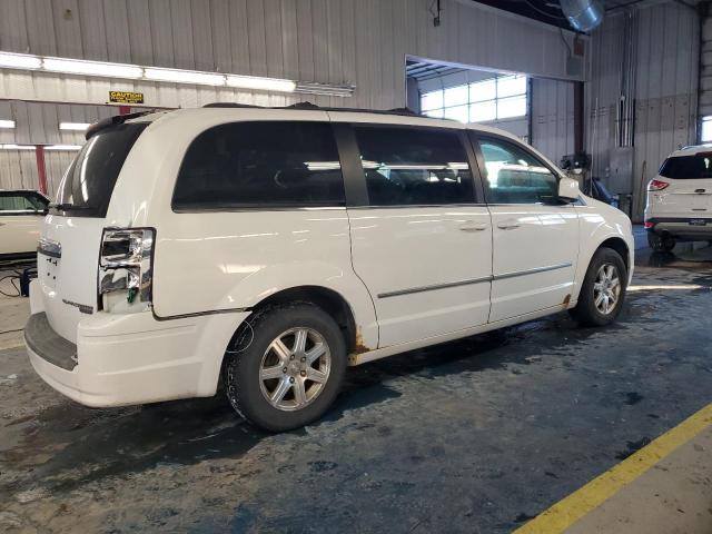 CHRYSLER TOWN & COU 2010 white  gas 2A4RR5D18AR109367 photo #4