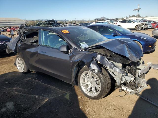 2024 TESLA MODEL Y - 7SAYGAEE2RF027291