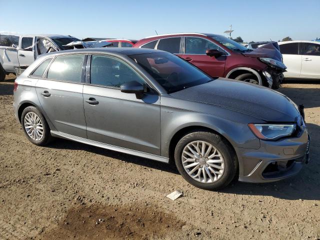 2016 AUDI A3 E-TRON WAUVPBFF8GA094736