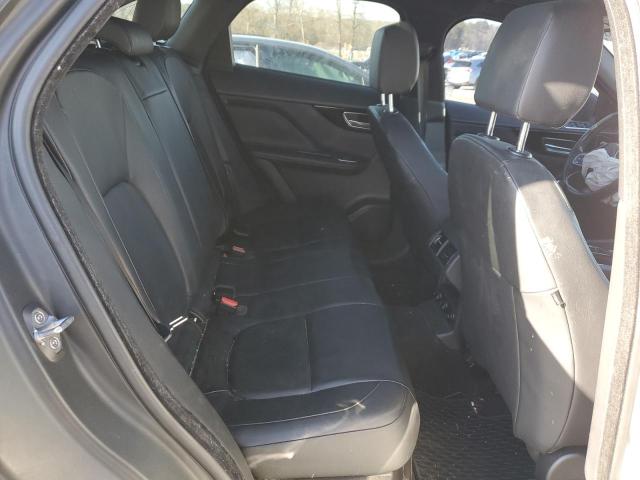 2018 JAGUAR F-PACE PRE SADCJ2FX8JA256025