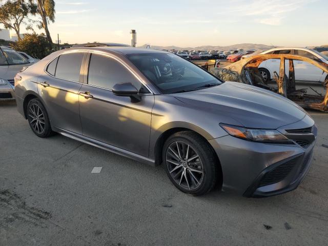Vin: 4t1g11ak3mu425921, lot: 87641495, toyota camry se 20214
