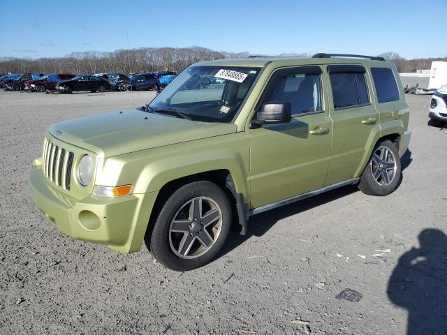 JEEP PATRIOT SP 2010 green  gas 1J4NF2GB7AD519218 photo #1