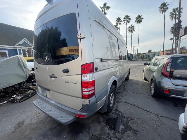 VIN WD4PE7DD2E5857821 2014 MERCEDES-BENZ SPRINTER no.4