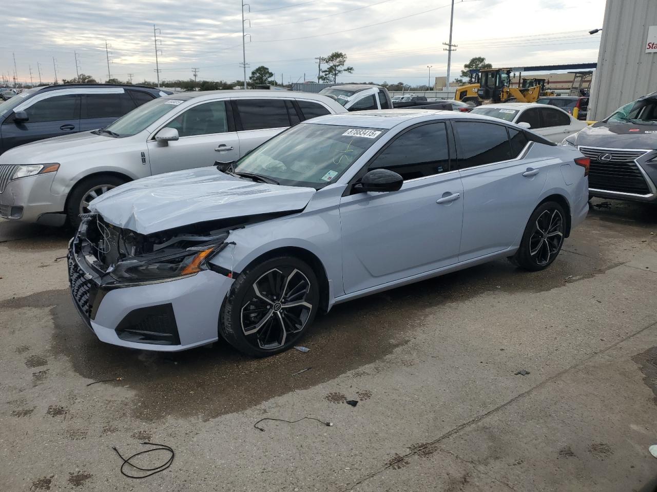NISSAN ALTIMA SR
