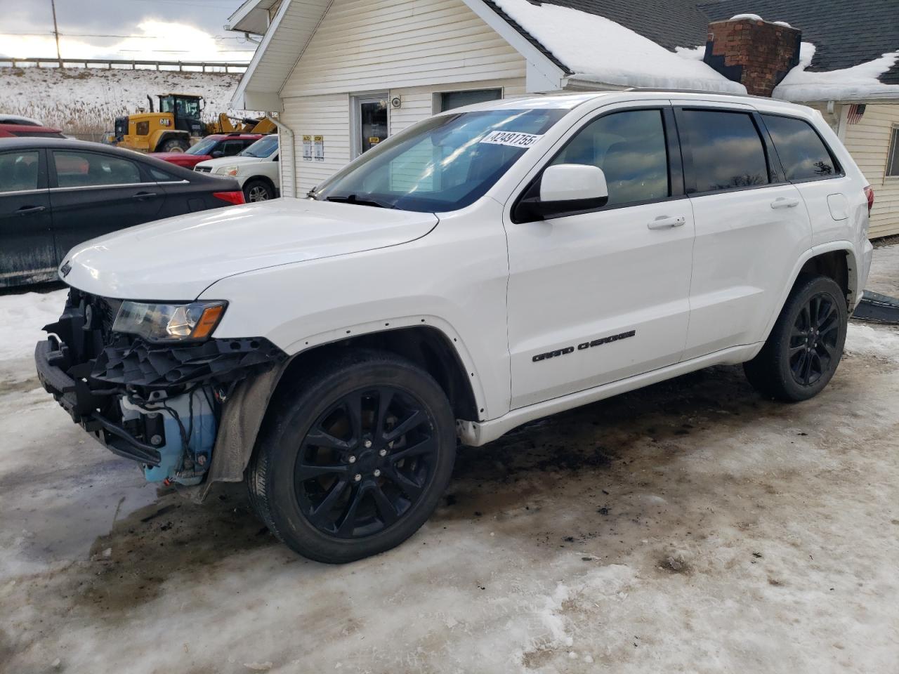  Salvage Jeep Grand Cherokee