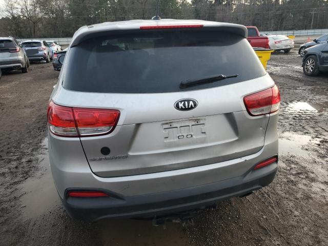 2016 KIA SORENTO LX - 5XYPG4A30GG014611