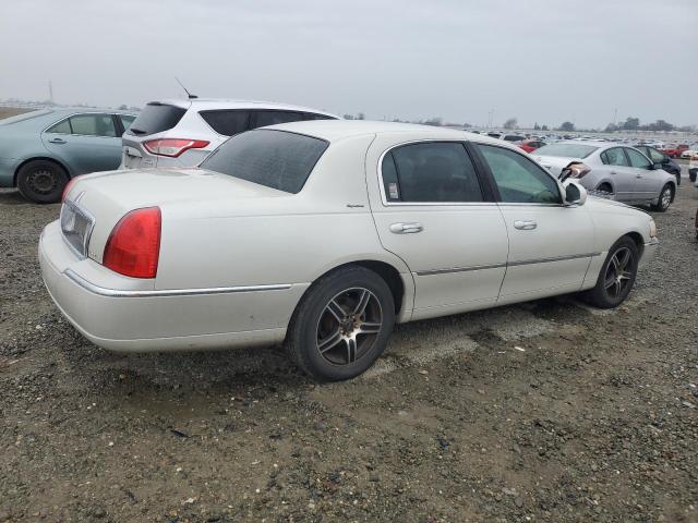 LINCOLN TOWN CAR S 2007 cream  gas 1LNHM81W07Y639558 photo #4