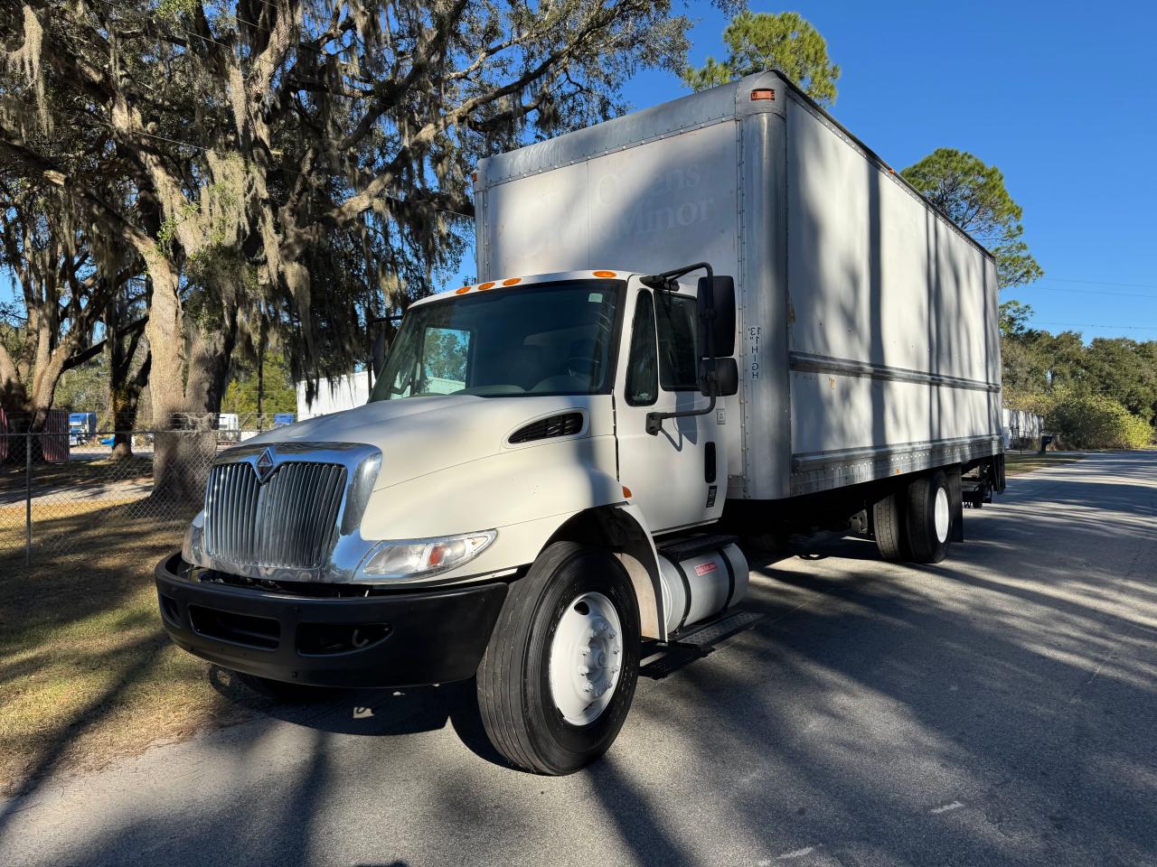 Lot #3049571658 2012 INTERNATIONAL 4000 4300