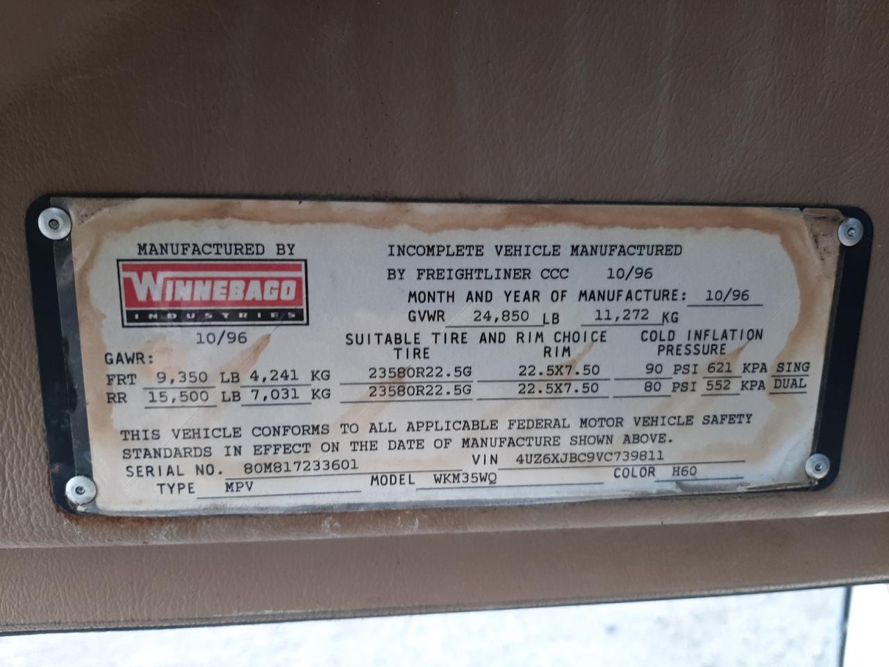 Lot #3239975494 1997 FREIGHTLINER CHASSIS X