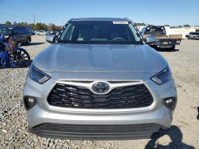 2022 TOYOTA HIGHLANDER - 5TDGZRAH8NS142260