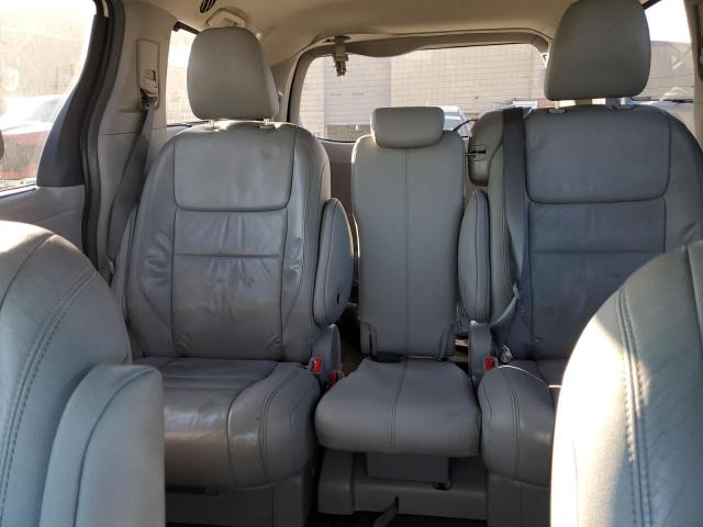 2017 TOYOTA SIENNA XLE - 5TDYZ3DCXHS827608
